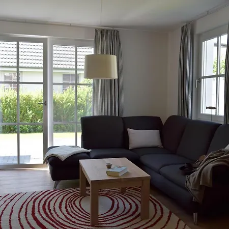 Müggenburger Weg 46 Streifenfisch Unten R